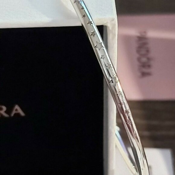 Authentic Pandora Moments Limited Edition Stars & Galaxy Bangle 590009C01-19 - Picture 8 of 8